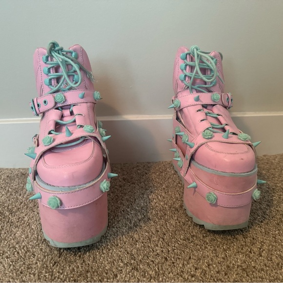 BABY PINK QOZMO BONDAGE ROSE PLATFORM SNEAKERS - Picture 5 of 10
